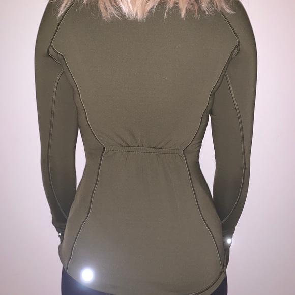 Lulu lemon quarter zip - Picture 3 of 4